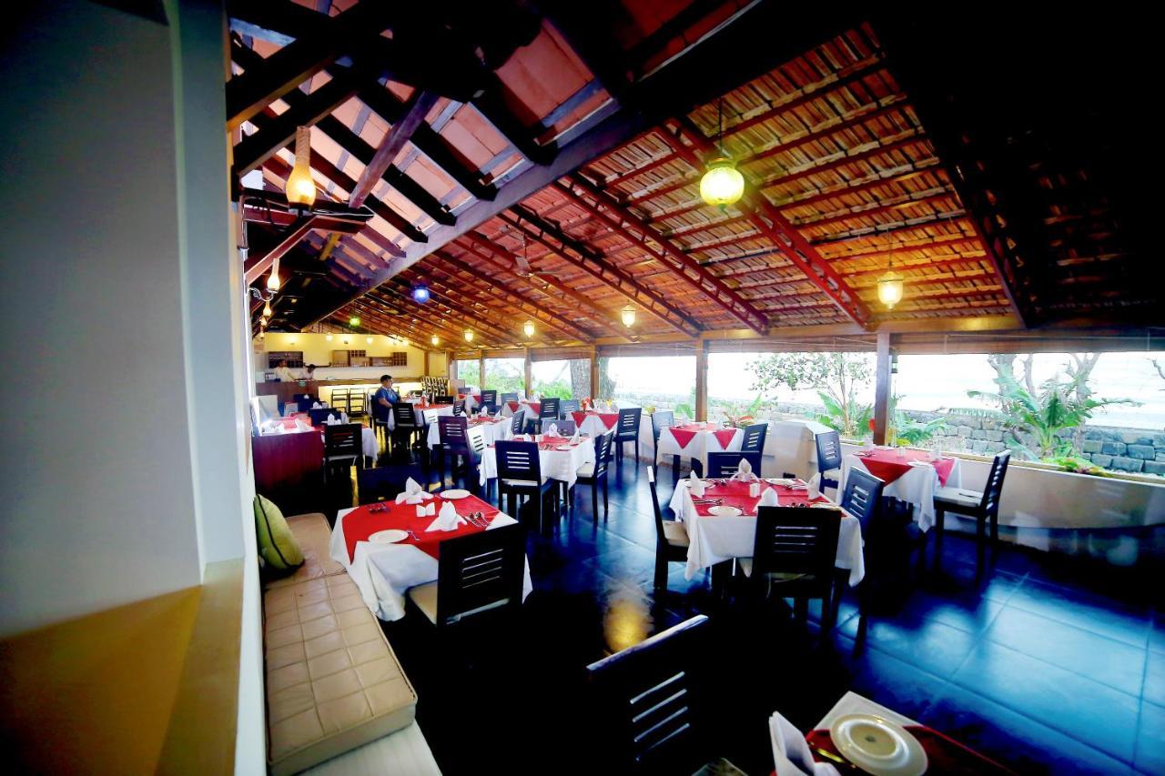 Old Lighthouse Bristow Hotel , Fort Kochi Екстер'єр фото