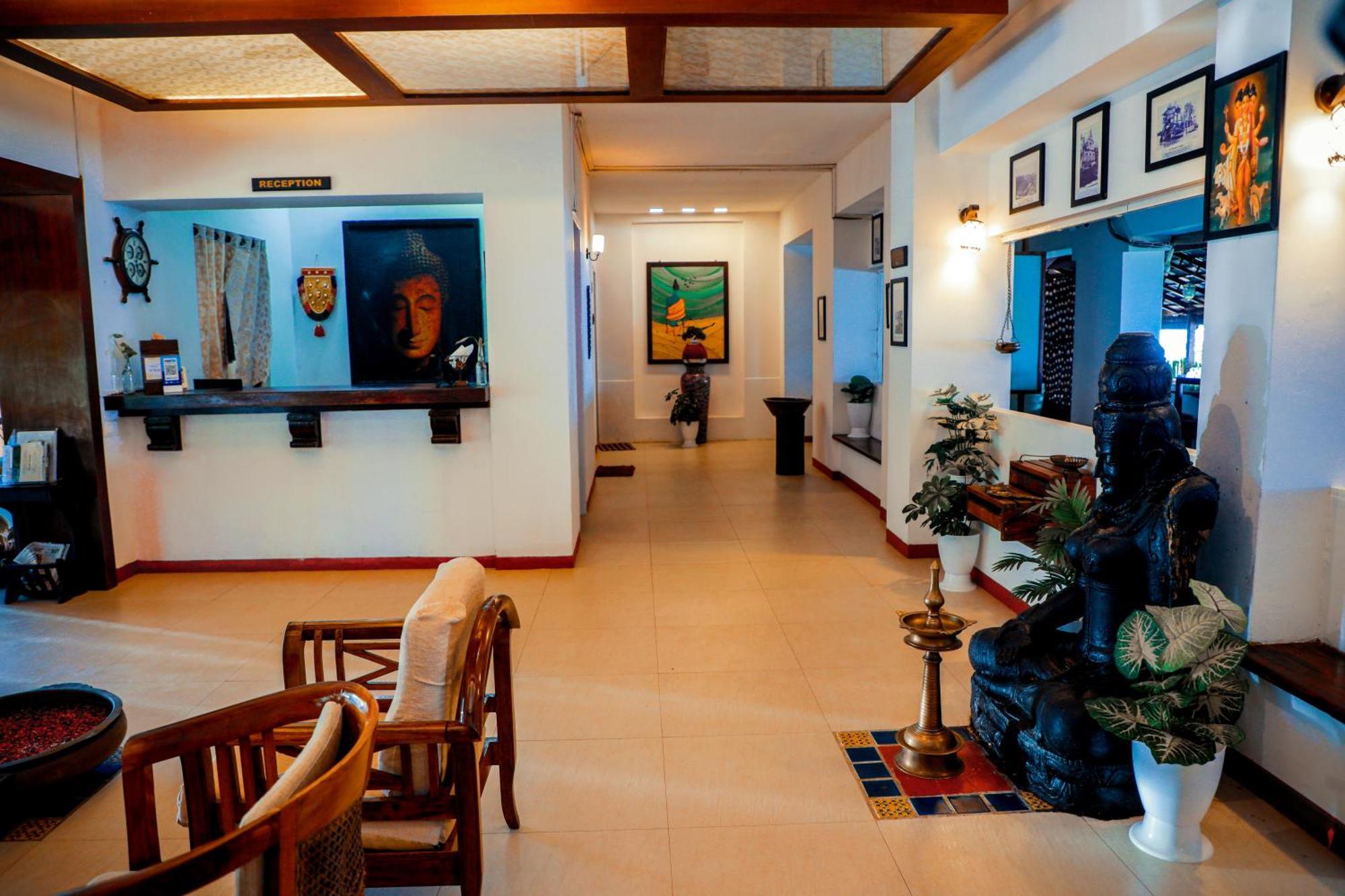 Old Lighthouse Bristow Hotel , Fort Kochi Екстер'єр фото