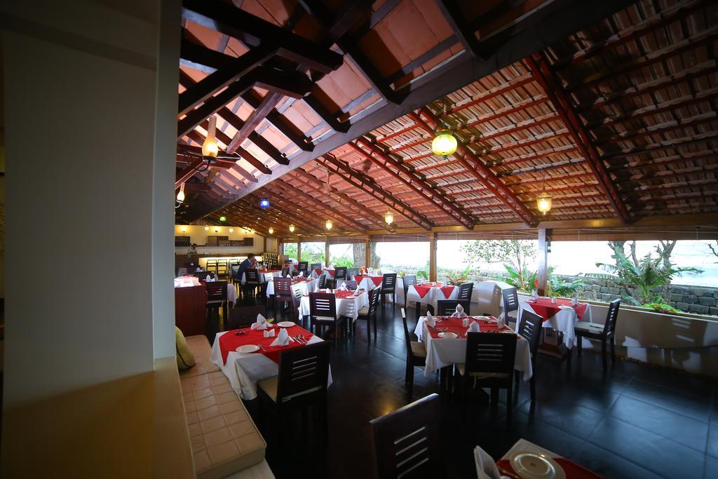 Old Lighthouse Bristow Hotel , Fort Kochi Екстер'єр фото